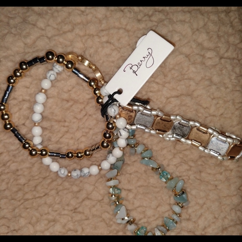 Bracelet - Picture 2 of 2